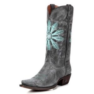Eight Second Angel Boots